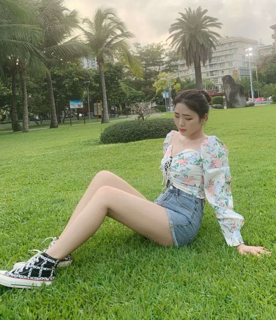 武汉兼职丰满小妹